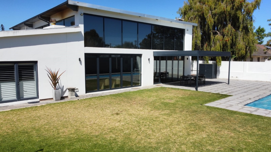 5 Bedroom Property for Sale in Riversdale Western Cape